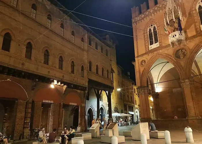 M2bo Dossetti 27 - Fiera * بولونيا