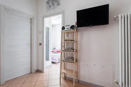 M2bo Dossetti 27 - Fiera Apartman